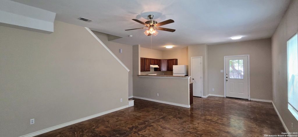 Photo of 8611 Kingsbury View 1 #1, San Antonio, TX 78240 (MLS # 1913119)