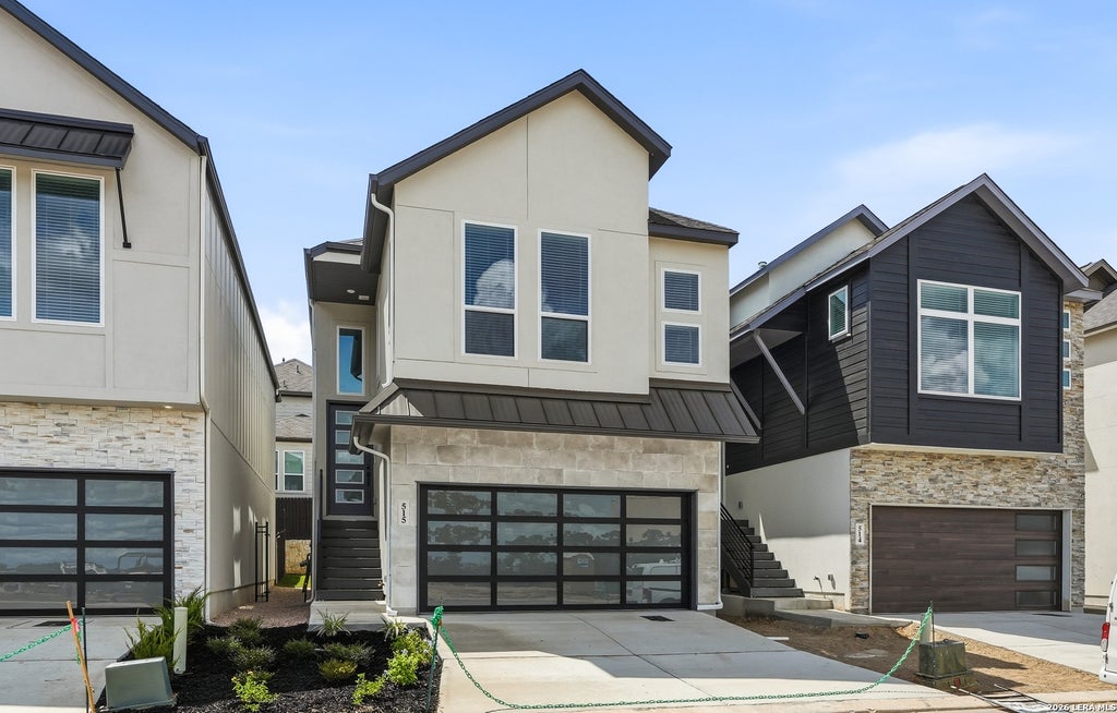 Photo of 20675 Huebner Rd 515 #515, San Antonio, TX 78258 (MLS # 1972286)