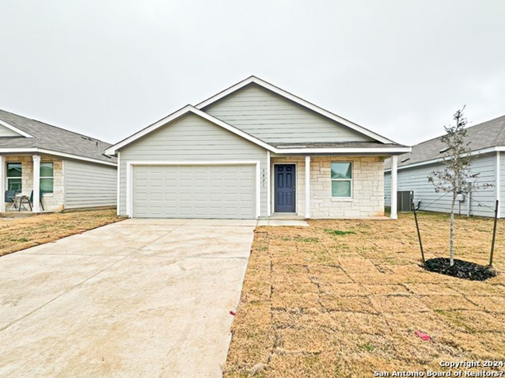 Photo of 3821 Far Horizon, Seguin, TX 78155 (MLS # 1967499)