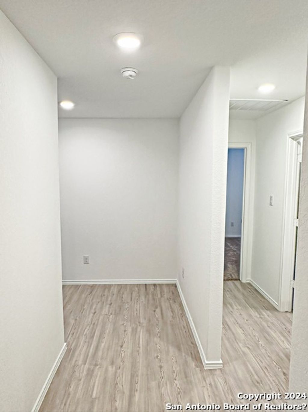 Photo of 3821 Far Horizon, Seguin, TX 78155 (MLS # 1967499)