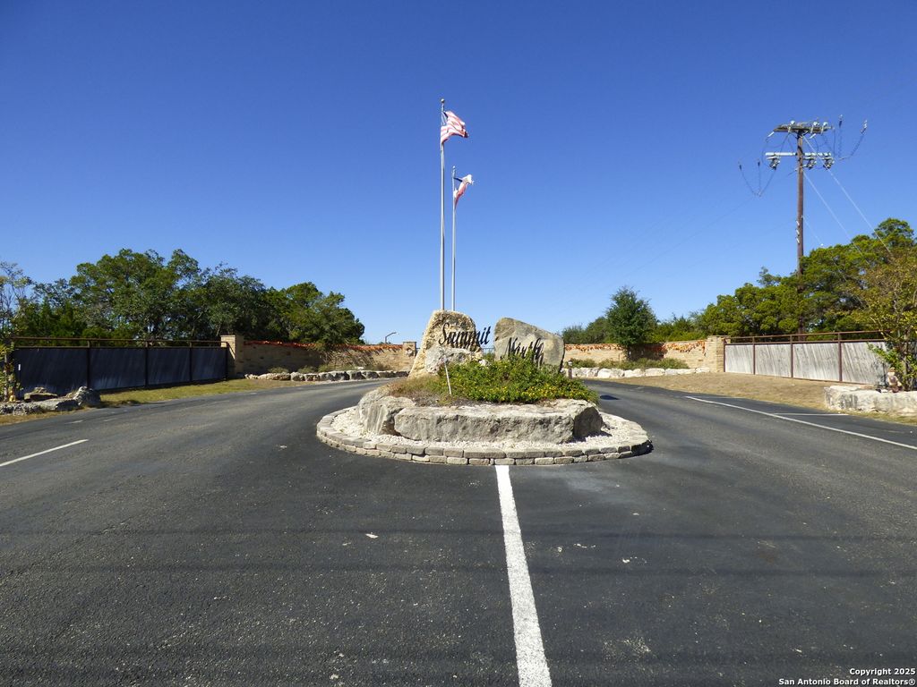 Photo of 198 Magnolia Meadow, Canyon Lake, TX 78133 (MLS # 1919047)