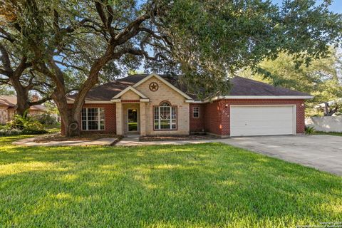 A home in Devine