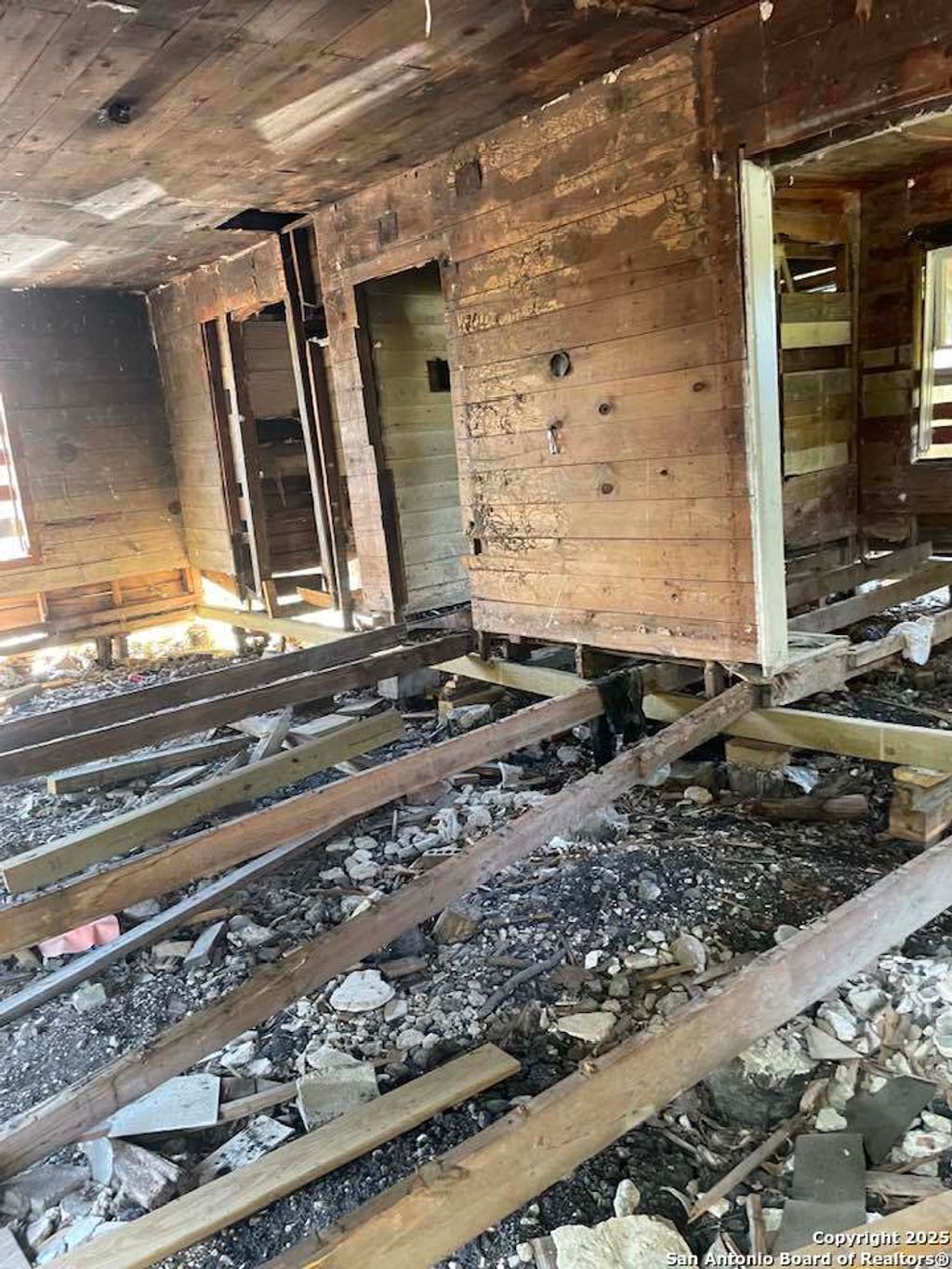 Photo of 1906 Nolan St, San Antonio, TX 78202 (MLS # 1910650)