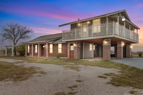 2210 Fm 1516 N #4 Converse TX 78109