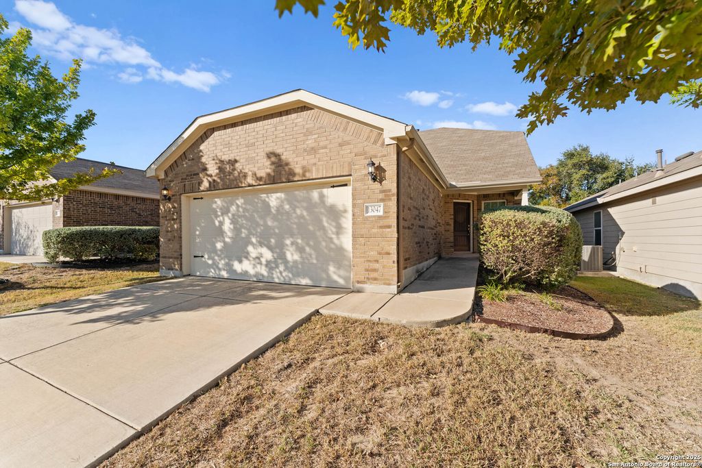 Photo of 13047 Cache Creek, San Antonio, TX 78253 (MLS # 1958897)