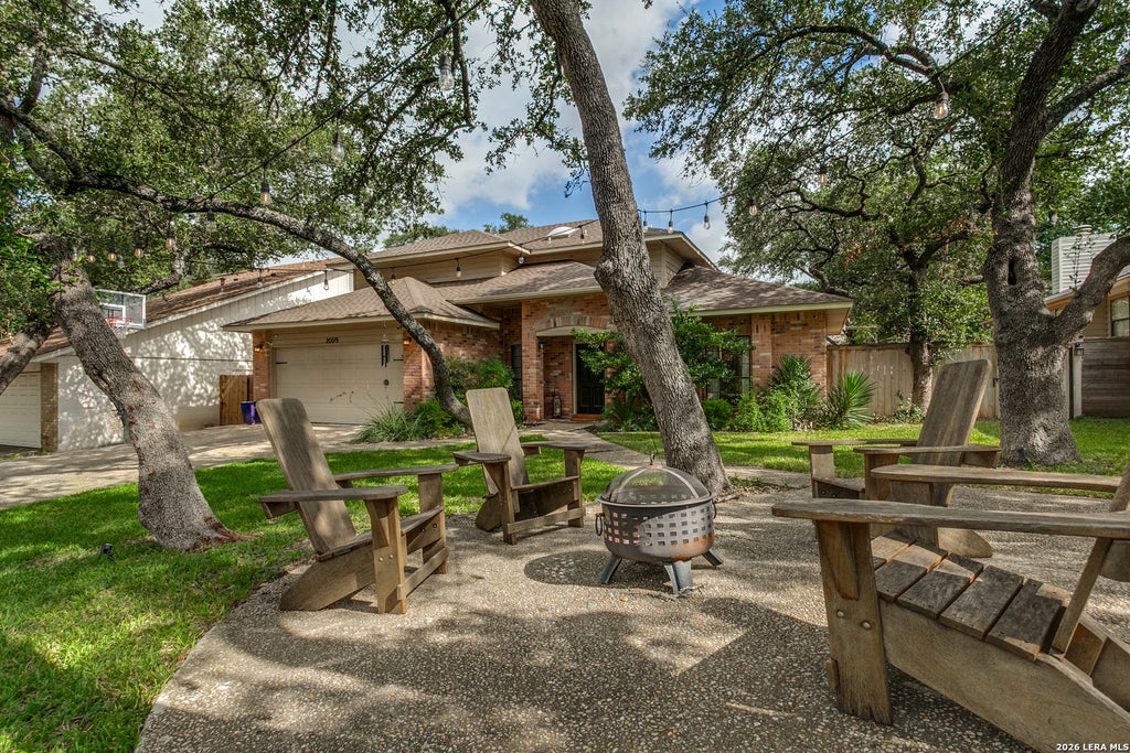 Photo of 20019 ENCINO ROYALE ST, San Antonio, TX 78259 (MLS # 2008348)