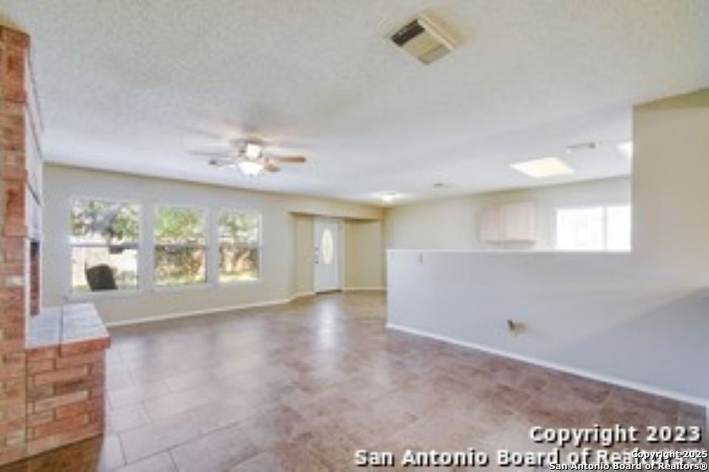 Photo of 21935 LEGEND POINT DR, San Antonio, TX 78258 (MLS # 1959219)