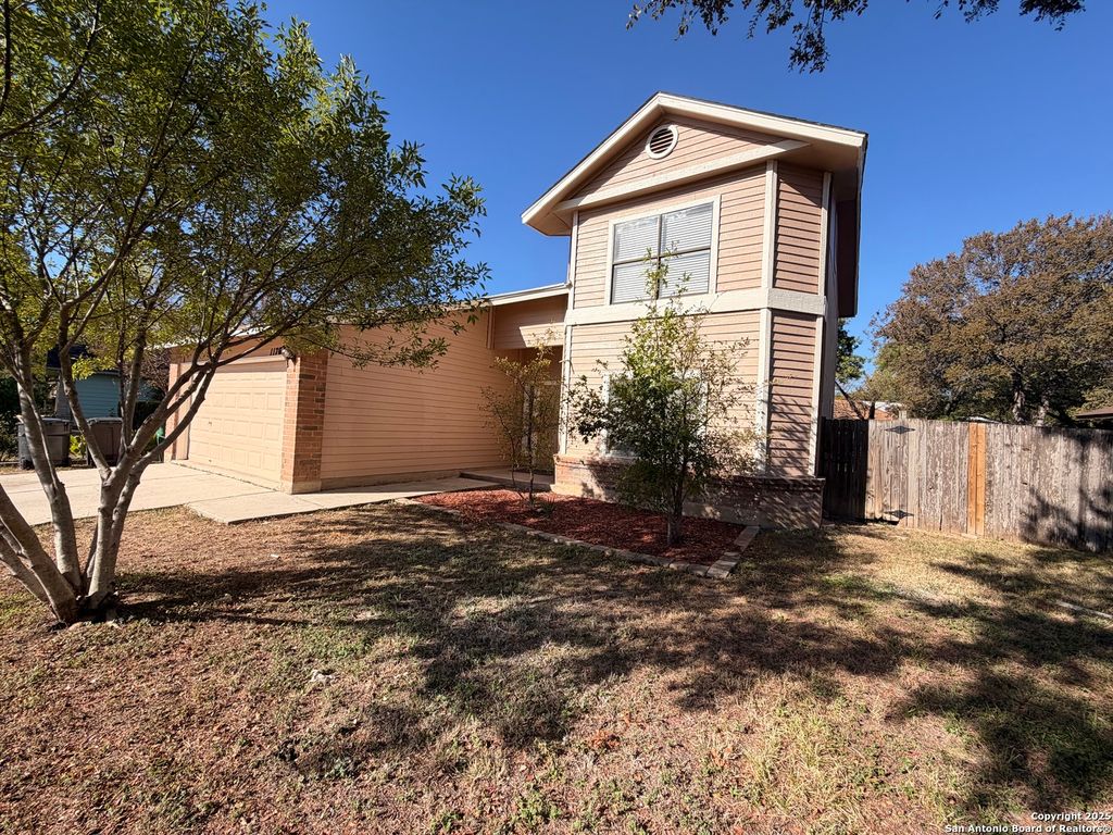 Photo of 11759 spring rain, San Antonio, TX 78249 (MLS # 1922122)