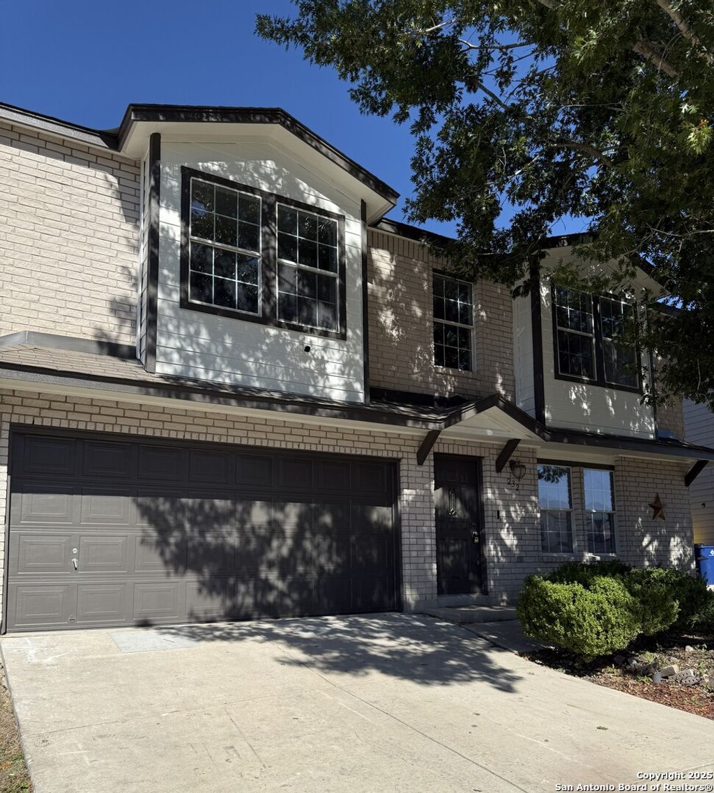 Photo of 232 Gatewood Falls, Cibolo, TX 78108 (MLS # 1919939)