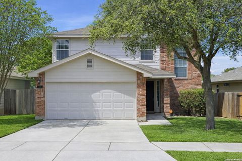Photo of 655 RATTLER BLUFF, San Antonio, TX 78251 (MLS # 1956987)