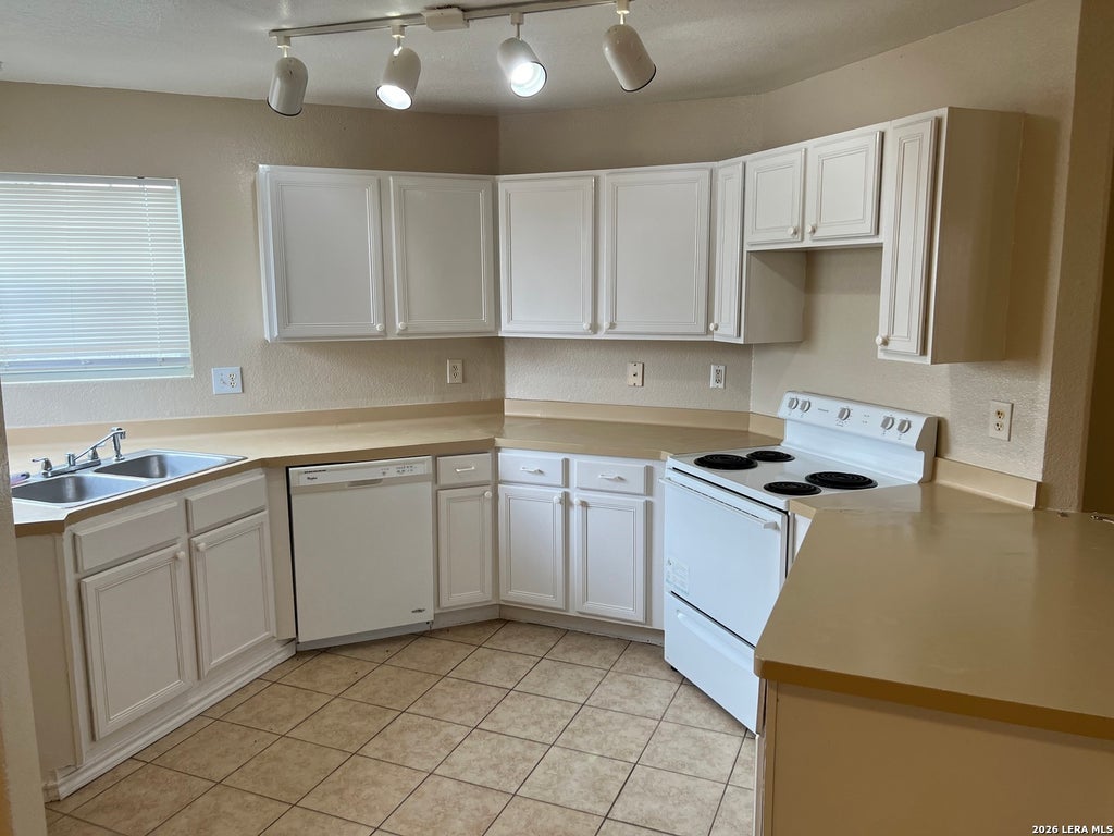 Photo of 9642 SEKULA DR, San Antonio, TX 78250 (MLS # 1990547)