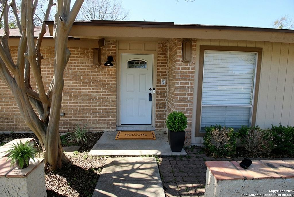 Photo of 13523 Brinwood, Universal City, TX 78148 (MLS # 1850515)