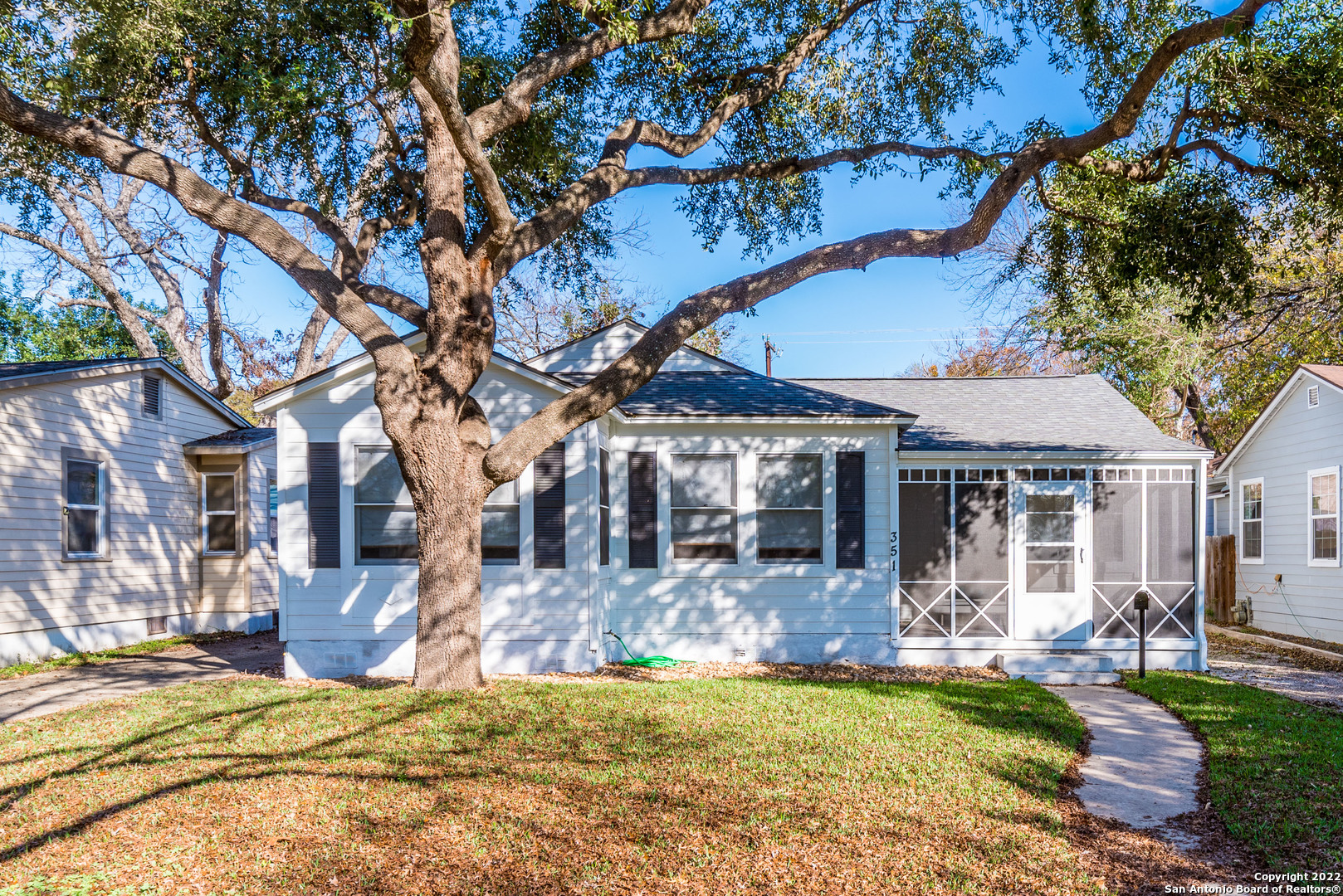 351 REDWOOD ST