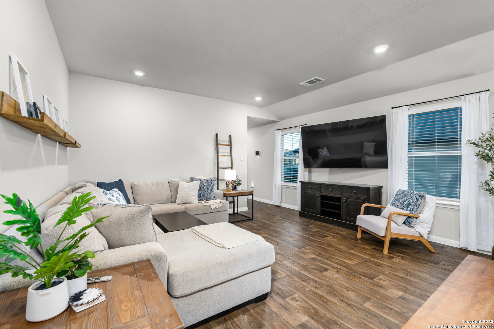 155 GLOBE MALLOW CIR
