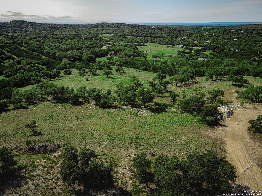 Photo of 818 Lovett Ridge, Bulverde, TX 78163 (MLS # 1933934)