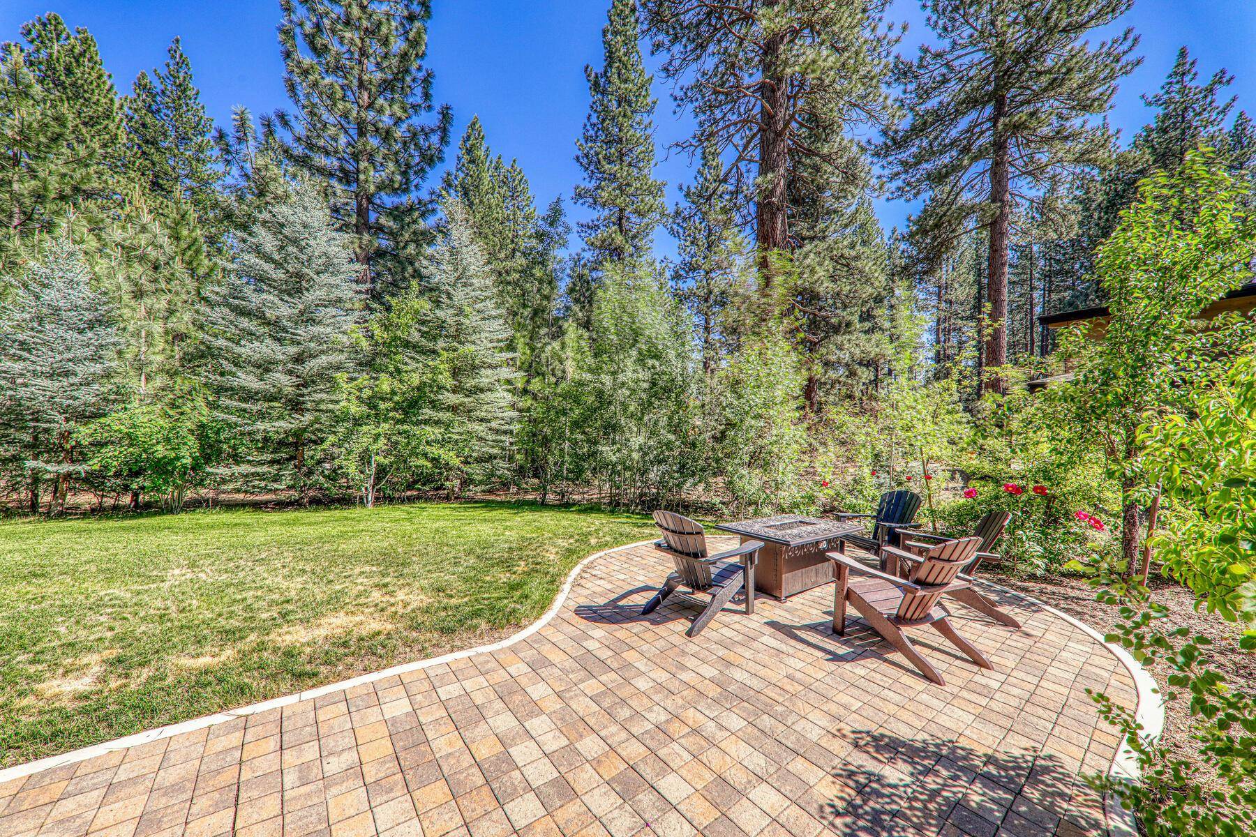 11133 Parkland Drive