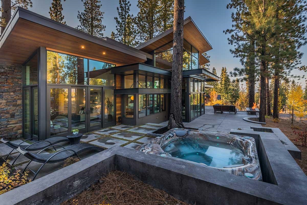 2606 Elsinore Court