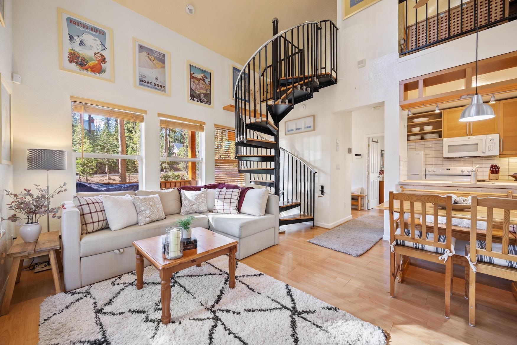 8272 Palisade Road