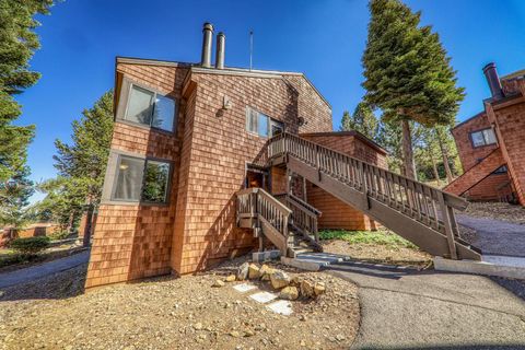 11723 Snowpeak Way 569 Truckee CA 96161