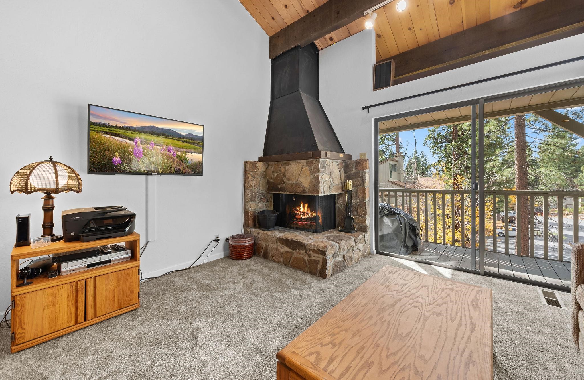 1001 Commonwealth Drive 206