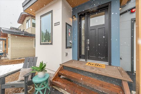 9548 Parker Lane Truckee CA 96161