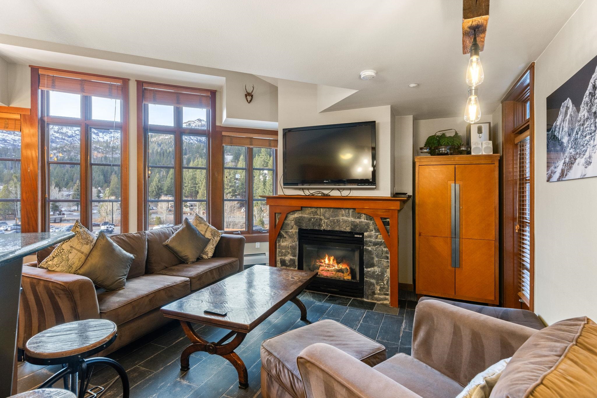 1850 Village South Road 4-417 (417 West)