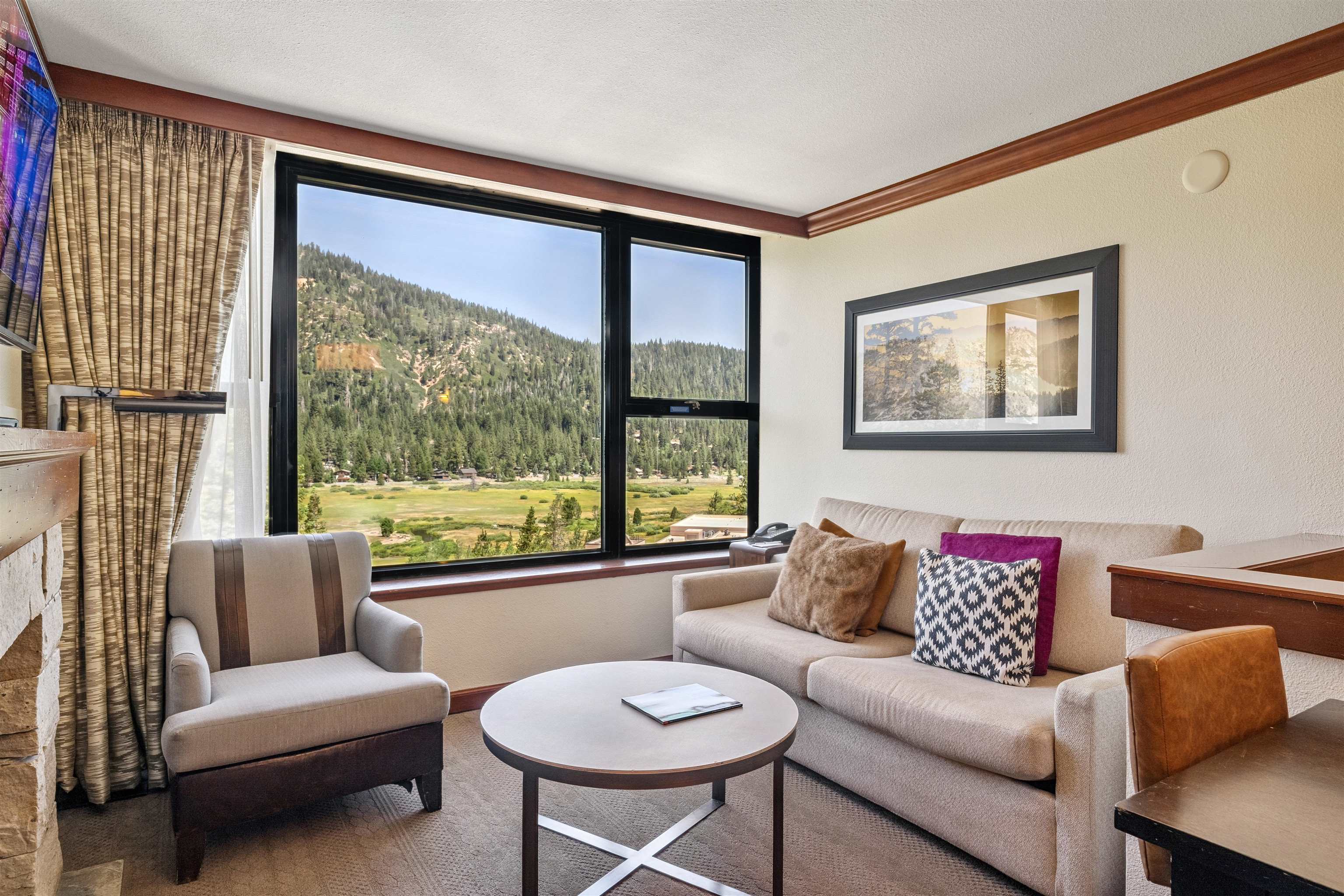 400 + Resort Road 932