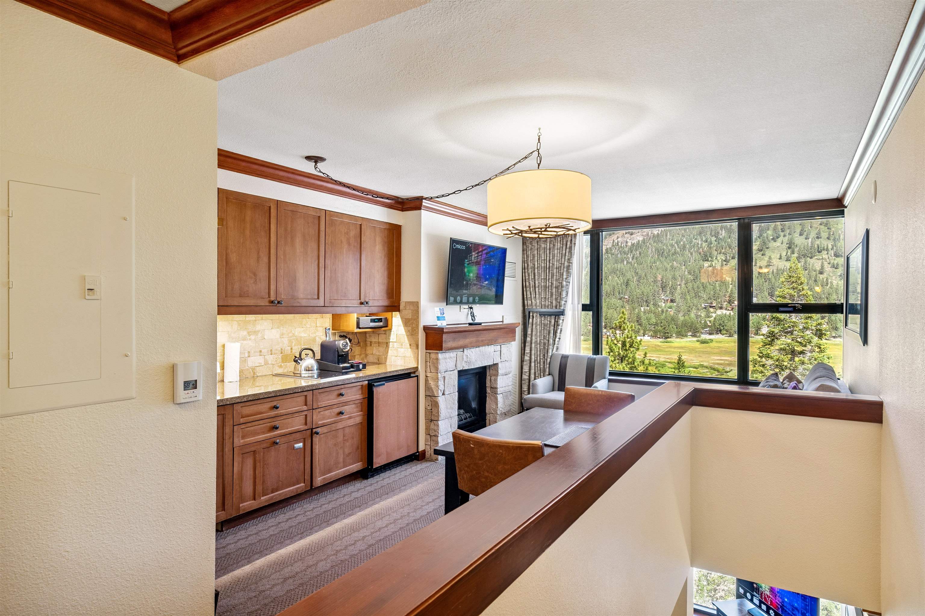 400 + Resort Road 932