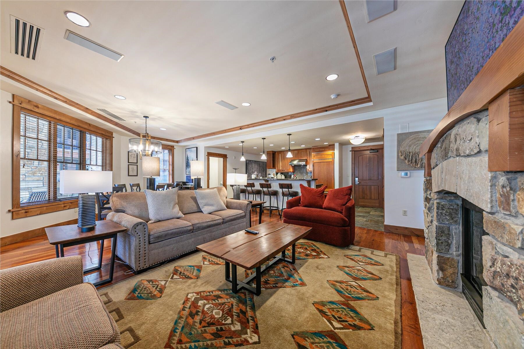 8001 Northstar Drive 214