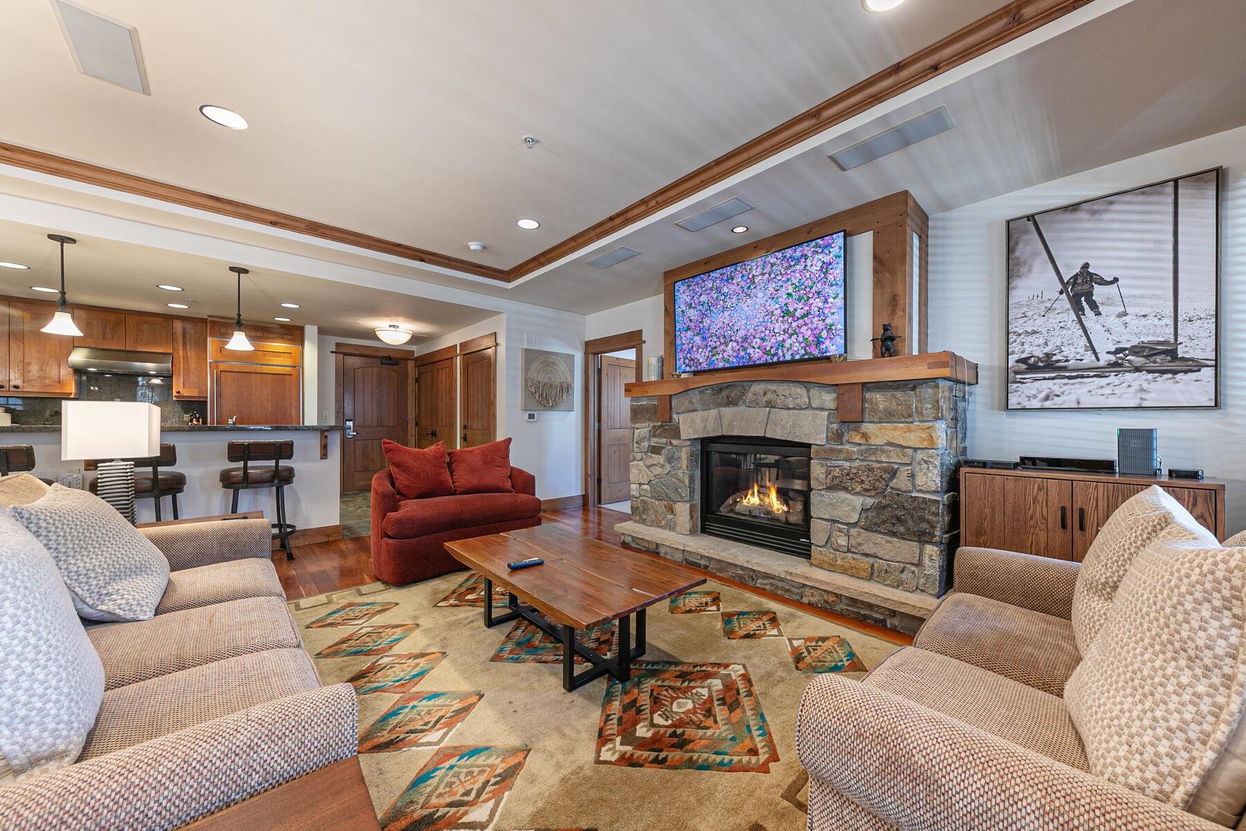 8001 Northstar Drive 214