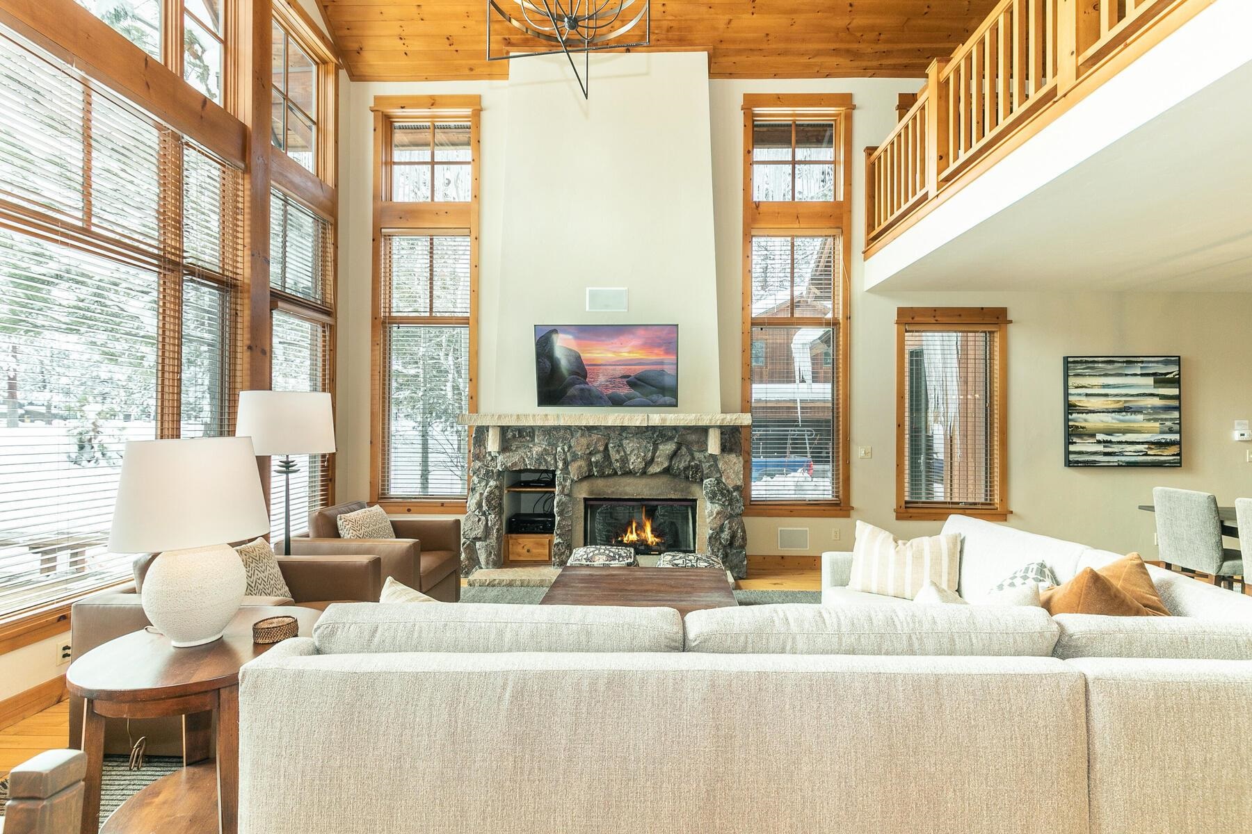 12381 Lookout Loop F13-24