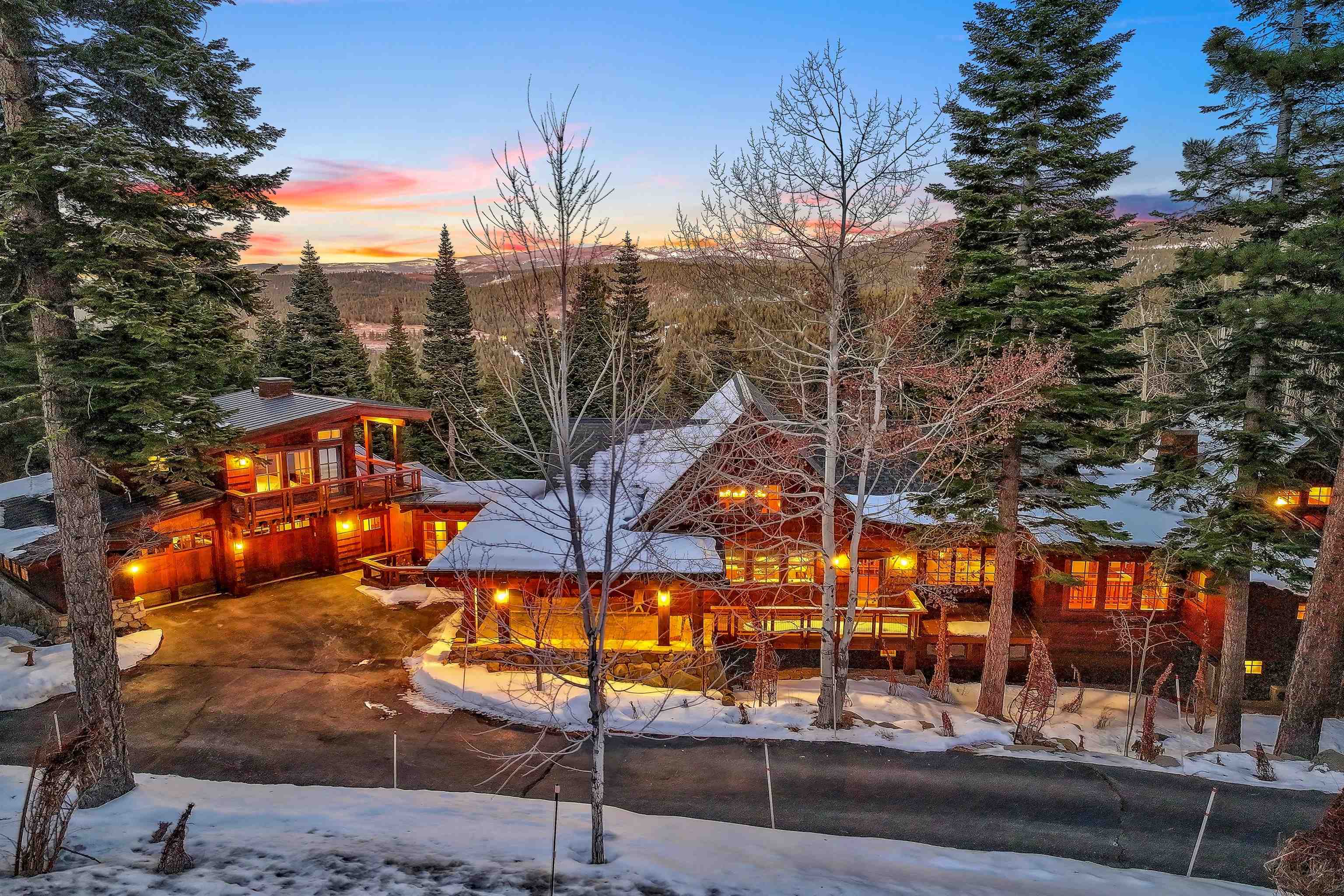 2221 Silver Fox Court