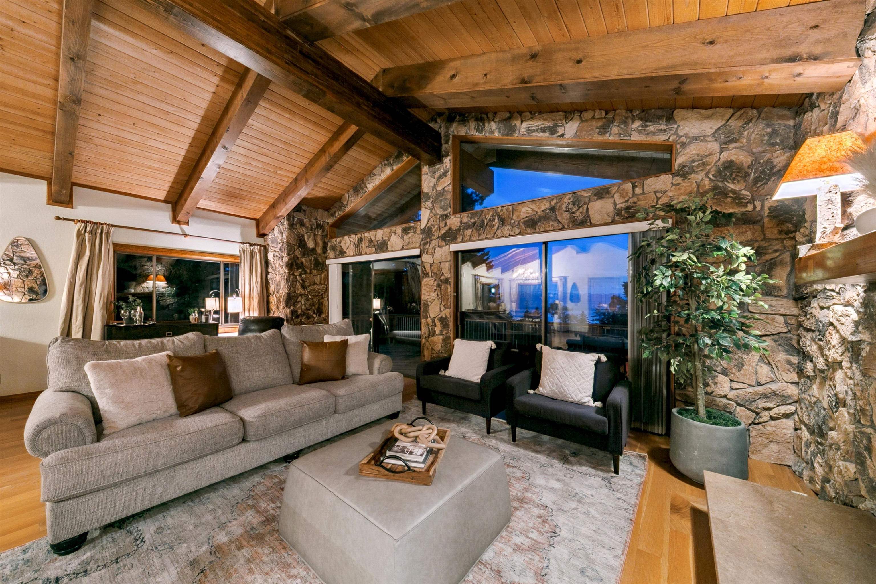 1905 Tahoe Park Heights Drive