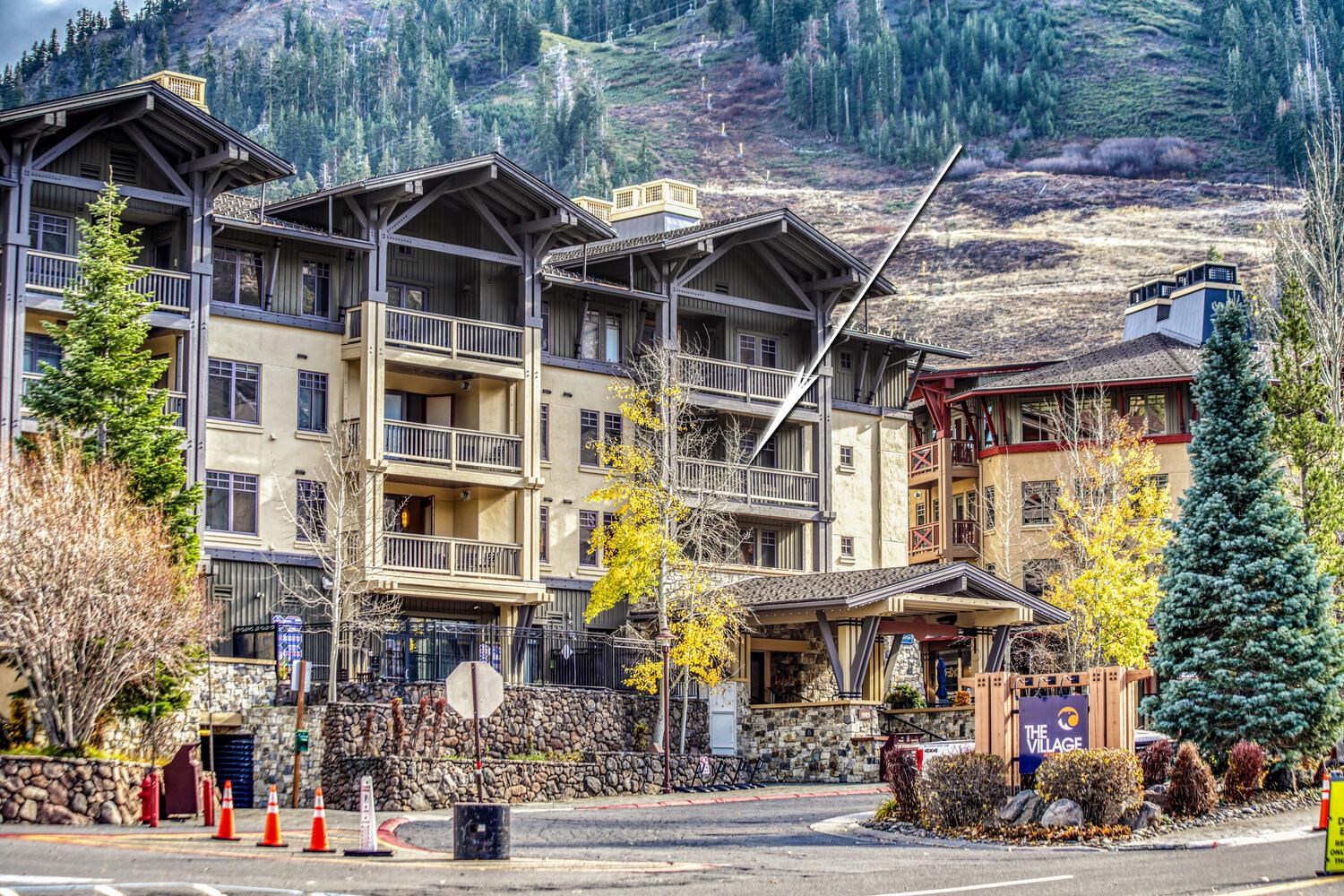 1985 Olympic Valley Road 2-312