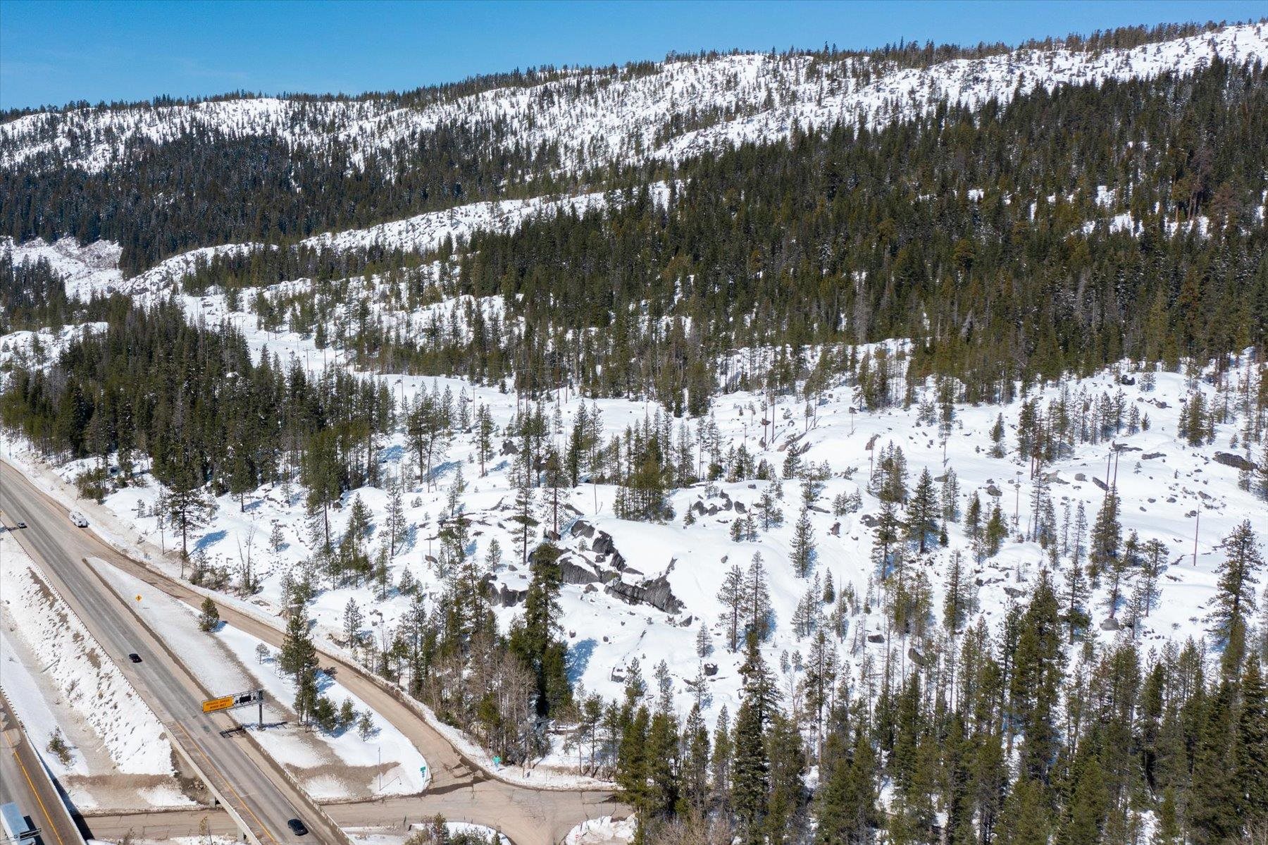 0000 Hampshire Rocks Road