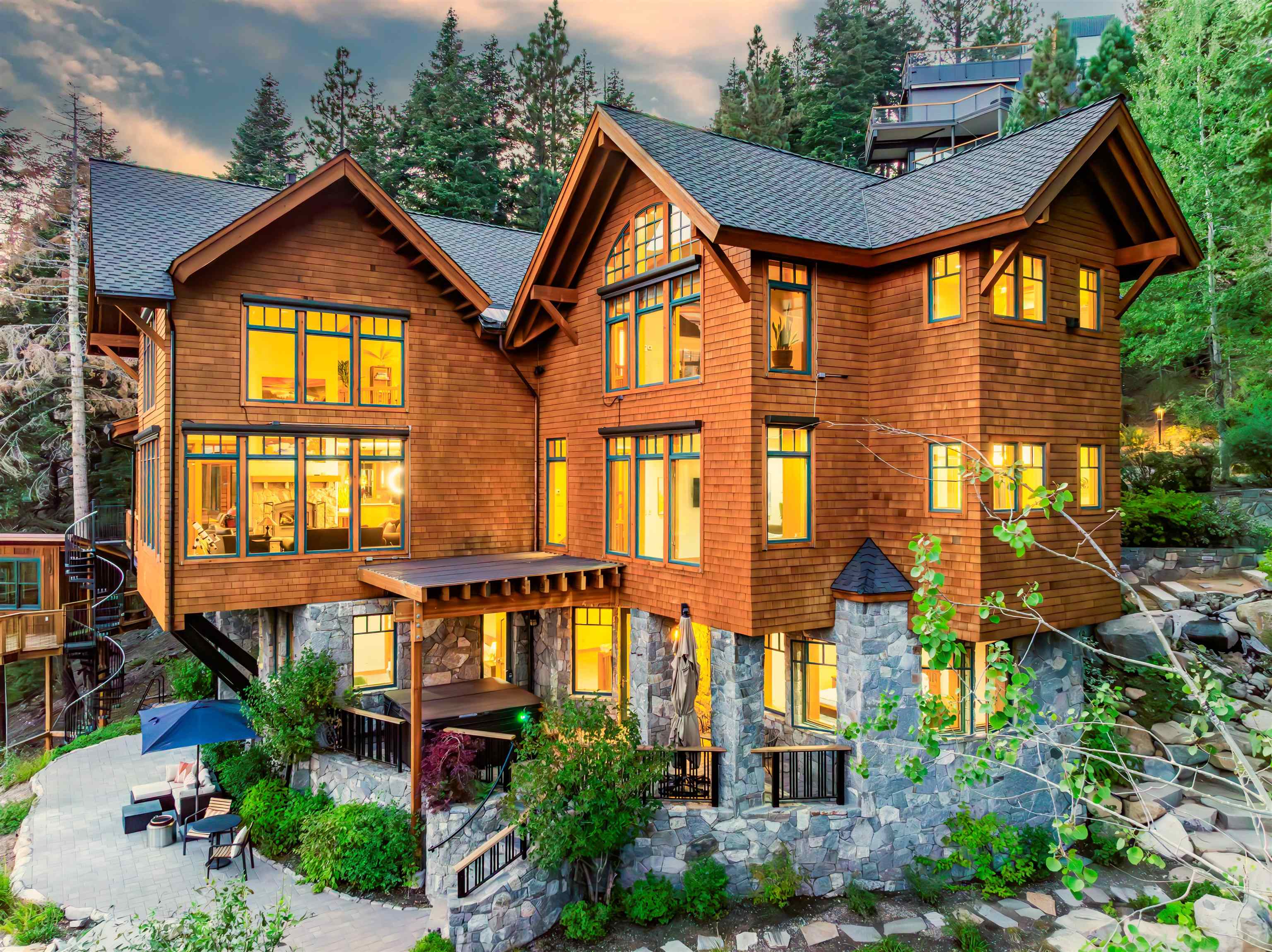 1733 Tahoe Park Heights Drive