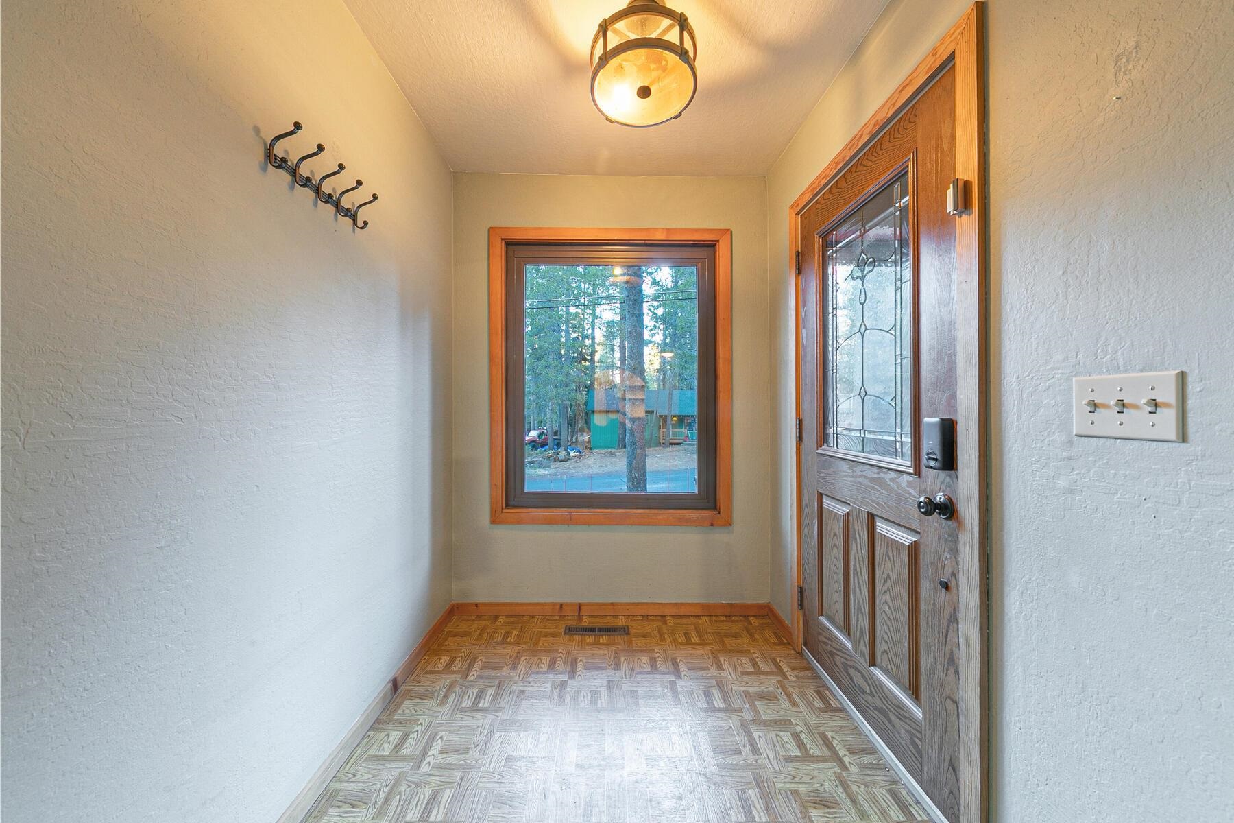 12438 Greenwood Drive