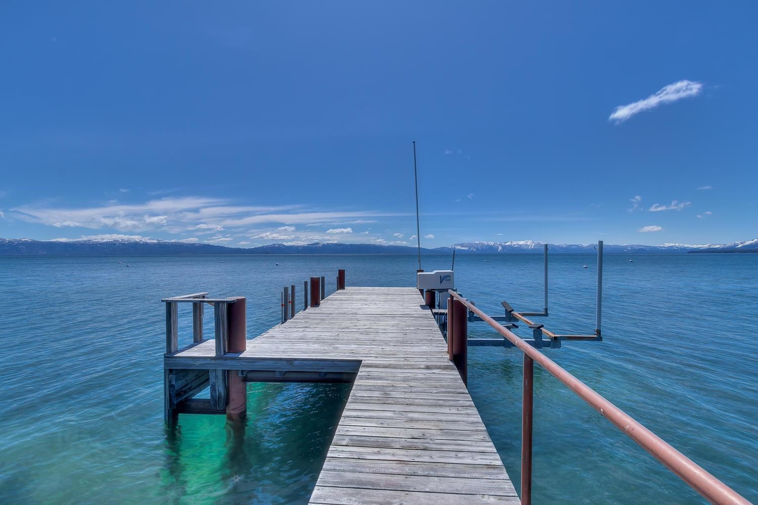 Tahoe City, California 96145, United States, 4 Bedrooms Bedrooms, ,3 BathroomsBathrooms,Residential,Active,56380