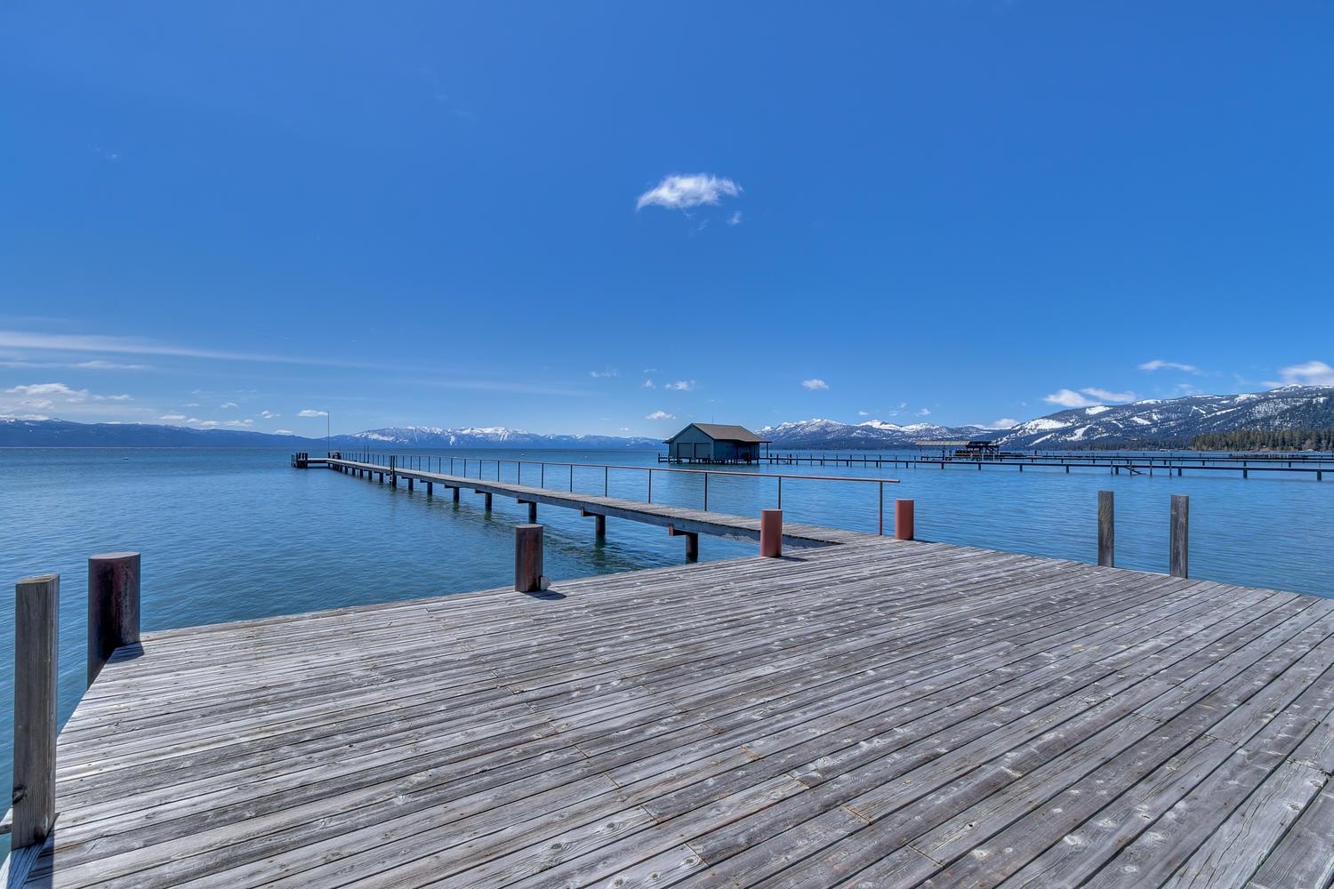 Tahoe City, California 96145, United States, 4 Bedrooms Bedrooms, ,3 BathroomsBathrooms,Residential,Active,56380