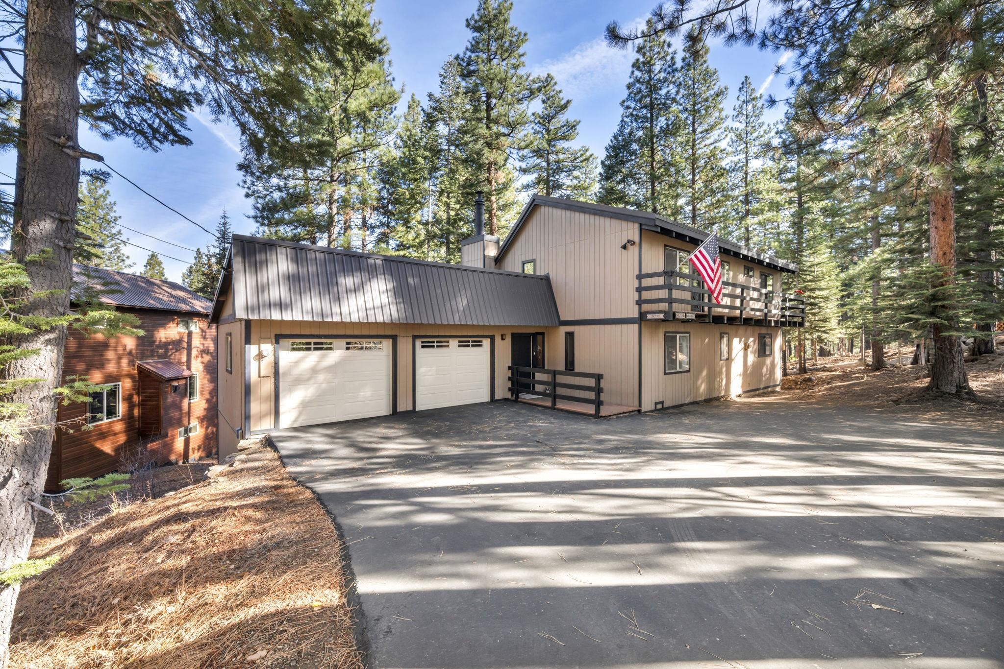 10739 Royal Crest Drive