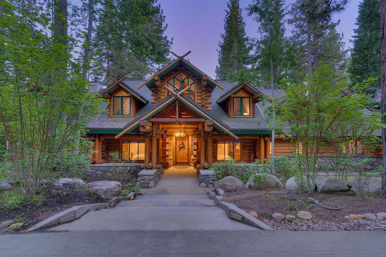 1350 West Lake Boulevard