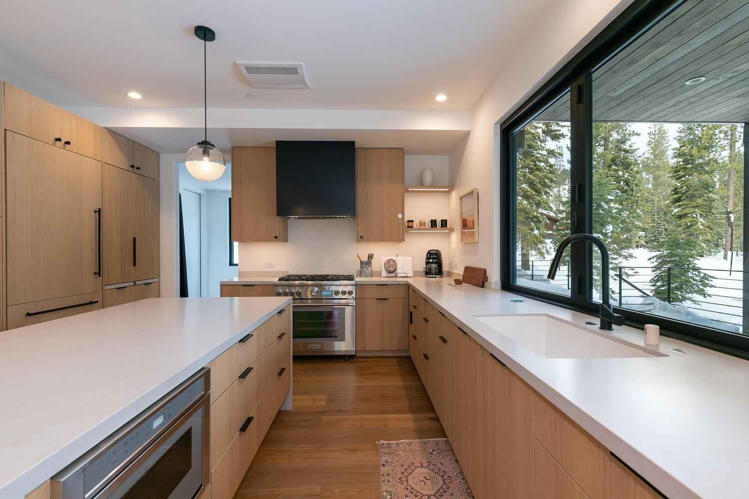 211 Palisades Circle 2