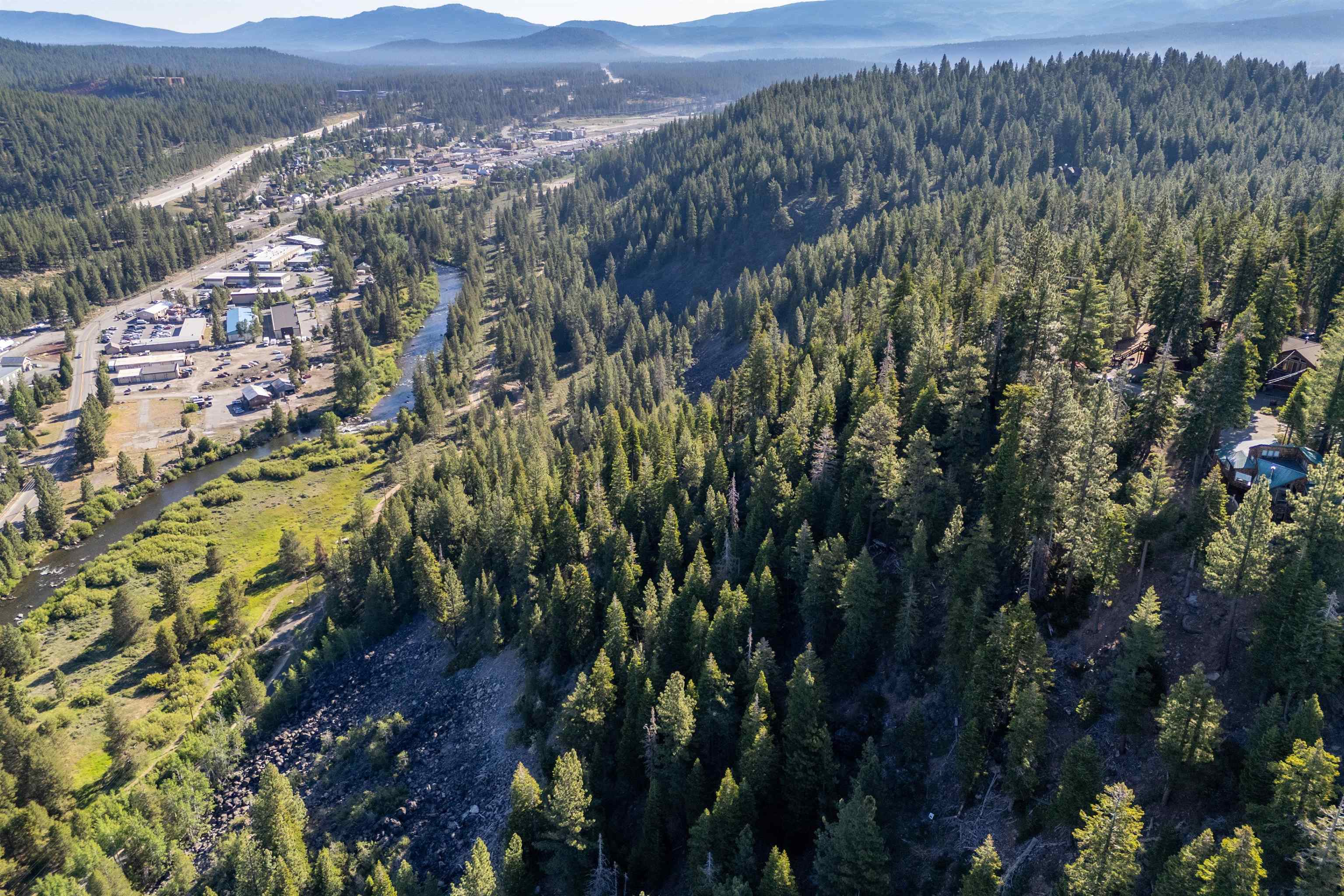 11902 & 11912 Rio Vista Drive