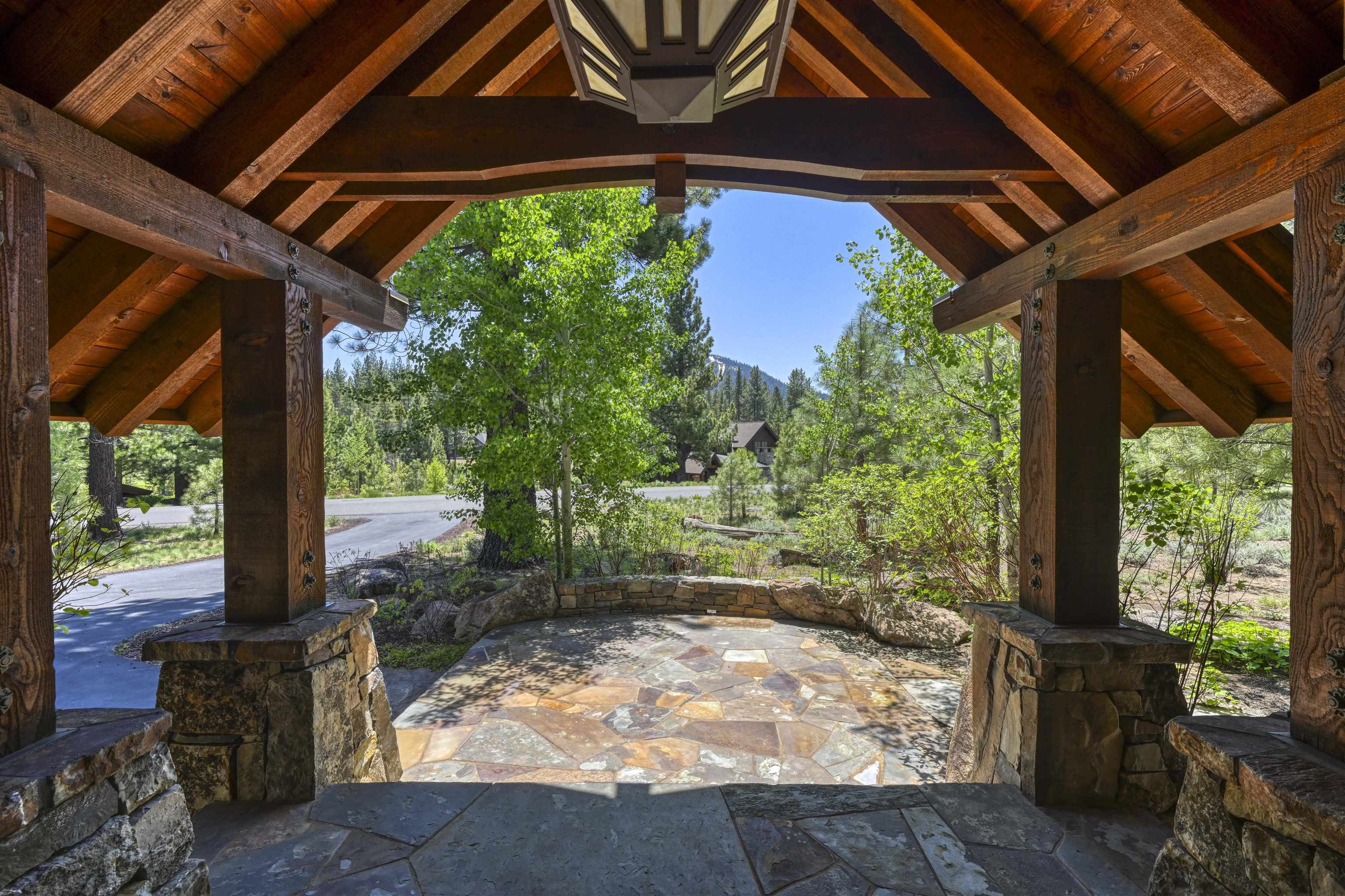 13123 Snowshoe Thompson