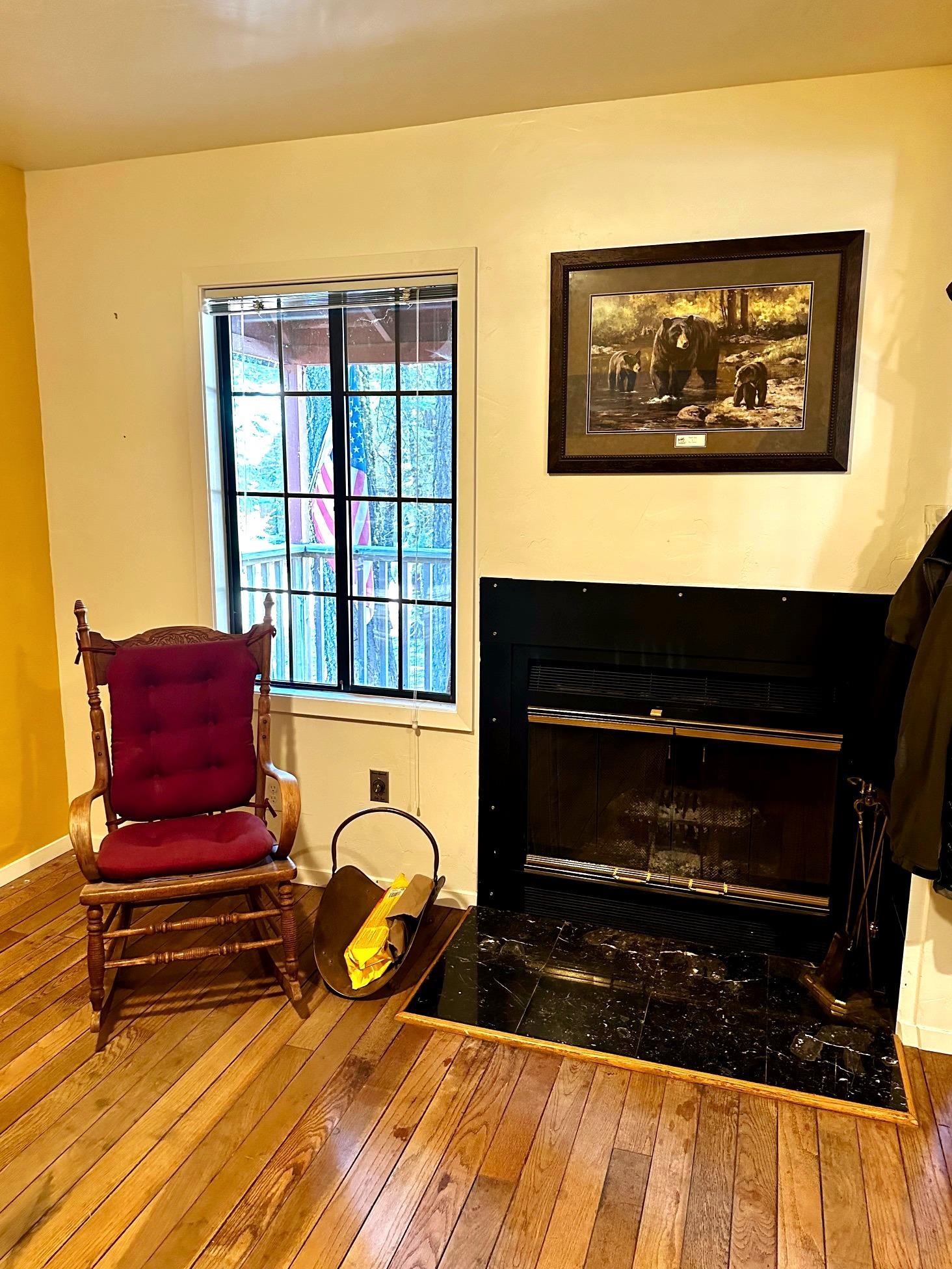 Sierra City, California 96125, United States, 2 Bedrooms Bedrooms, ,1 BathroomBathrooms,Residential,Contingent,50778