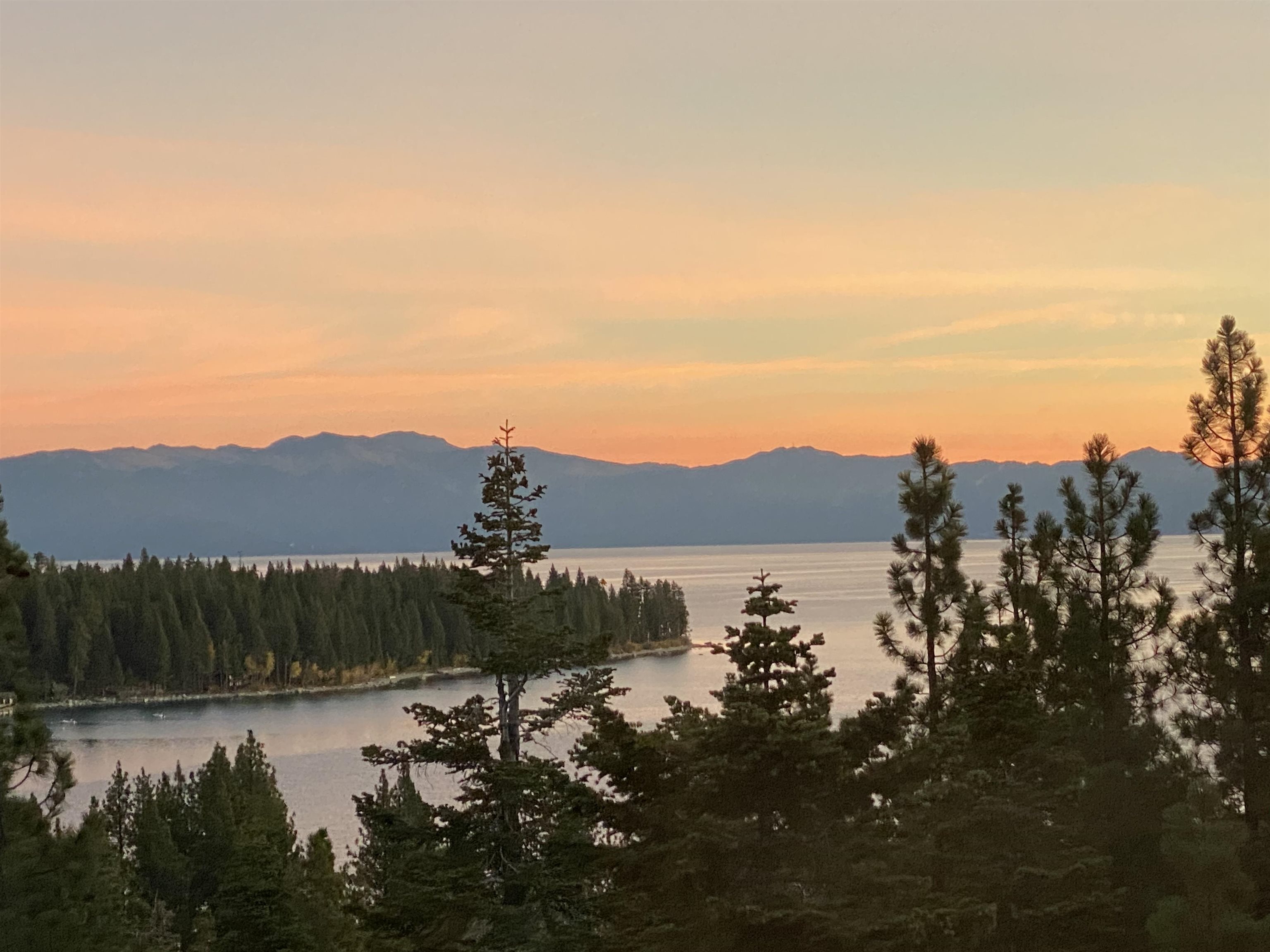 Tahoma, California 96142, United States, 5 Bedrooms Bedrooms, ,4 BathroomsBathrooms,Residential,Active,127368