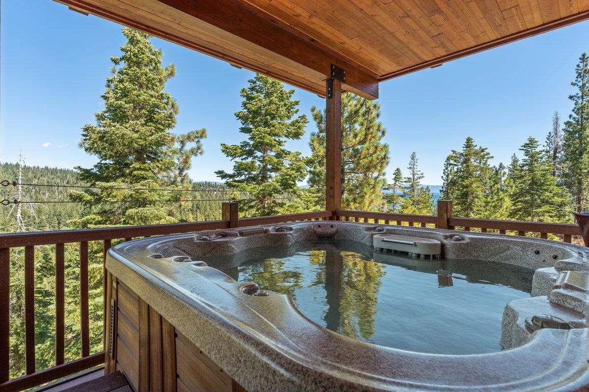 Tahoma, California 96142, United States, 5 Bedrooms Bedrooms, ,4 BathroomsBathrooms,Residential,Active,127368