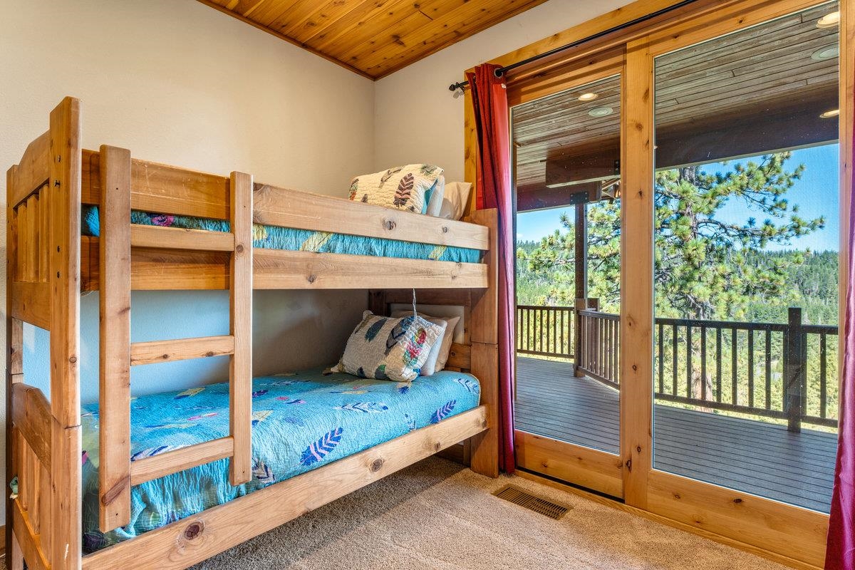 Tahoma, California 96142, United States, 5 Bedrooms Bedrooms, ,4 BathroomsBathrooms,Residential,Active,127368