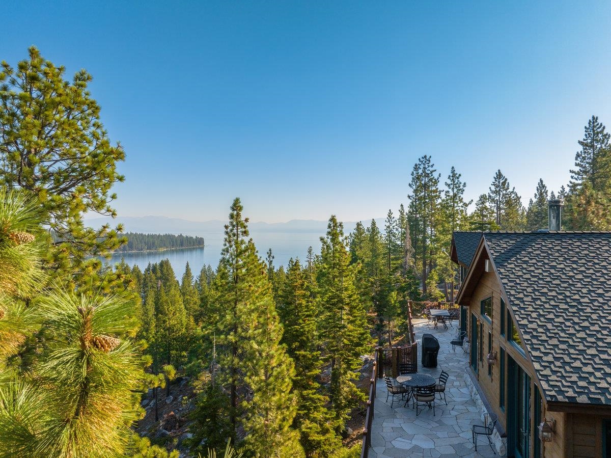 Tahoma, California 96142, United States, 5 Bedrooms Bedrooms, ,4 BathroomsBathrooms,Residential,Active,127368