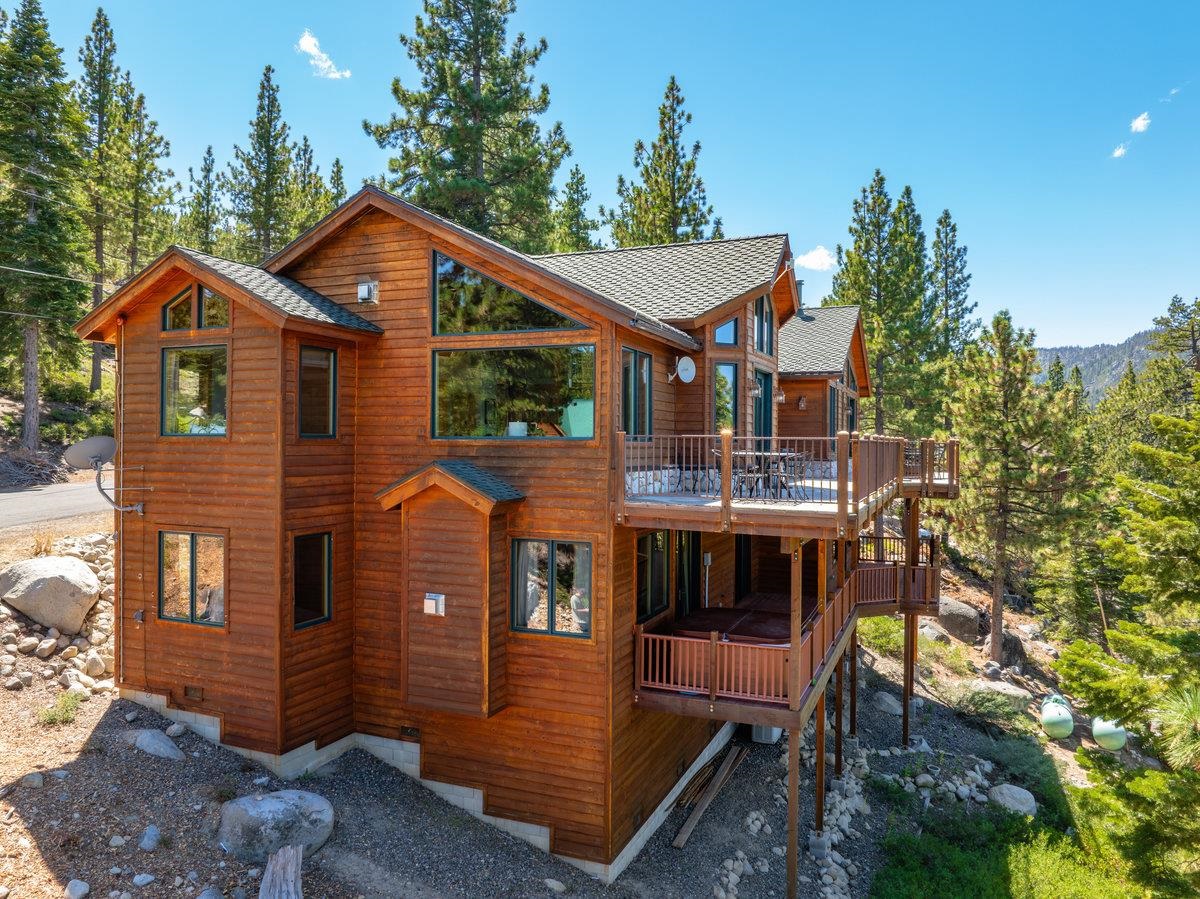 Tahoma, California 96142, United States, 5 Bedrooms Bedrooms, ,4 BathroomsBathrooms,Residential,Active,127368